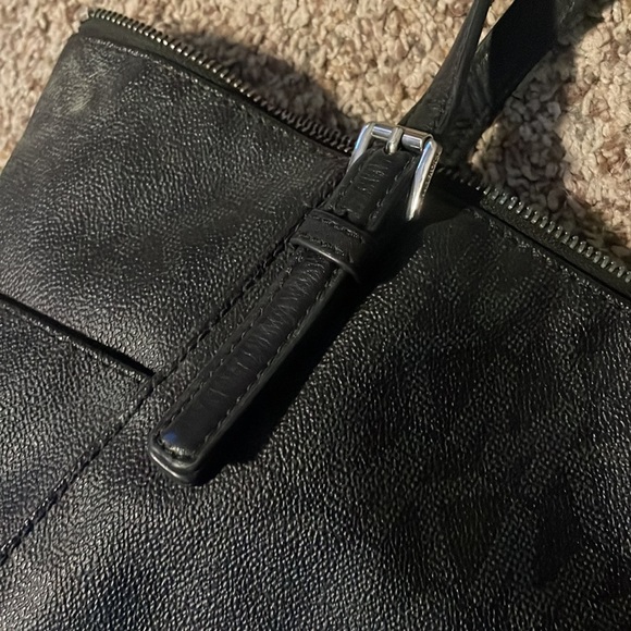 Authentic Michael Kors large black Tote bag. (dust bag included) - Picture 5 of 16